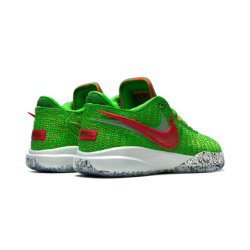 Nike LeBron 20 - Éléments Métalliques