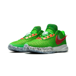 Nike LeBron 20 - Éléments Métalliques