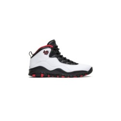 Air Jordan 10 "Crimson" - Rouge Intense et Caractère